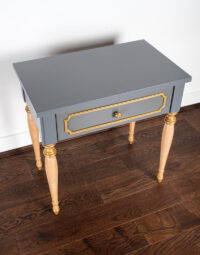 002_TABLE DE NUIT_DSF5699